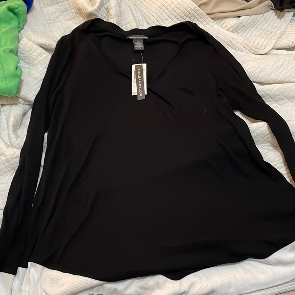 NWT t black and white tunic